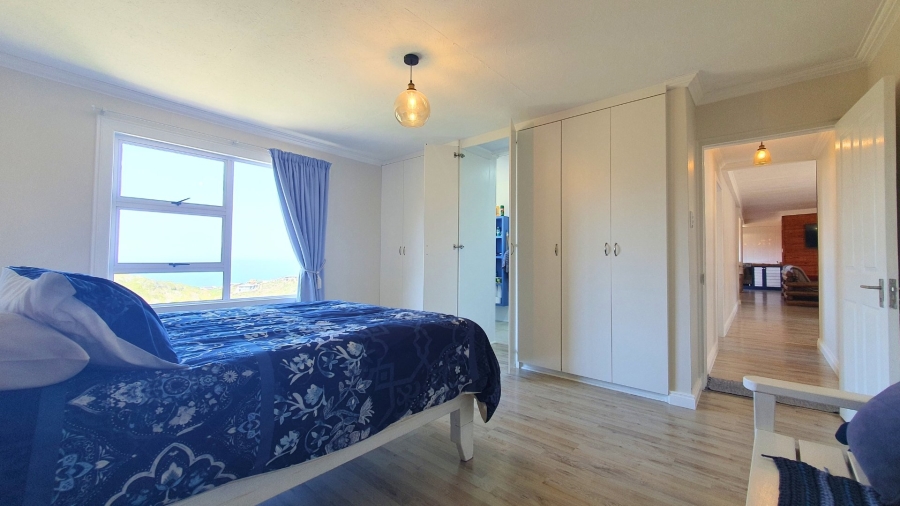 3 Bedroom Property for Sale in Dana Bay Western Cape